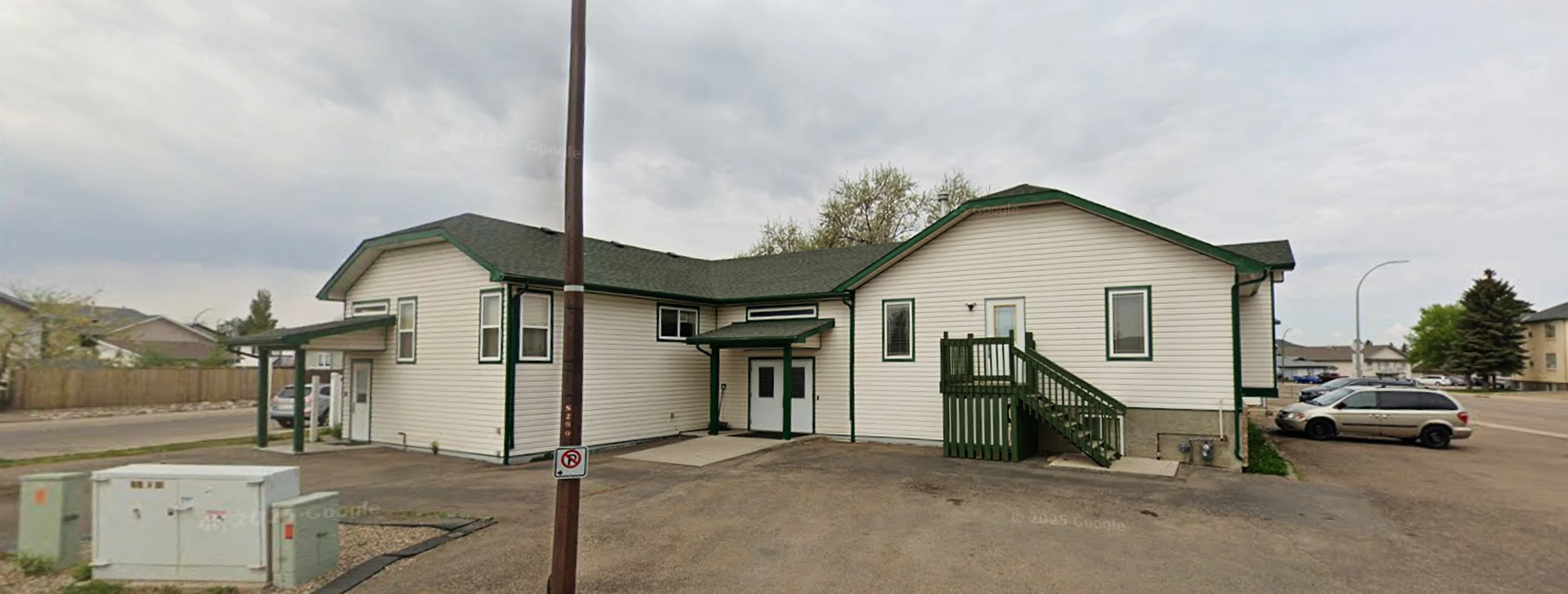 Exterior view of Medicine Hat Mosque Medicine Hat building